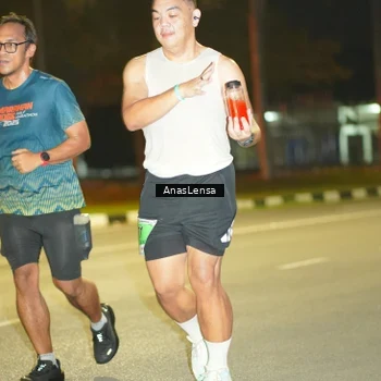 Runner Photo 8796150
