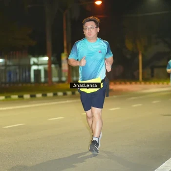Runner Photo 8796172