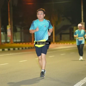 Runner Photo 8796174