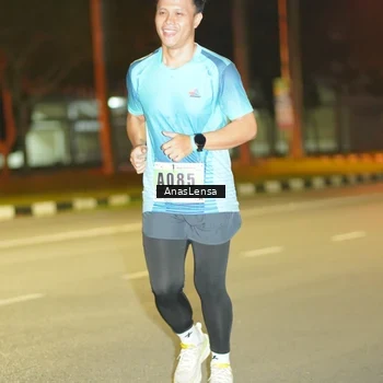 Runner Photo 8796176