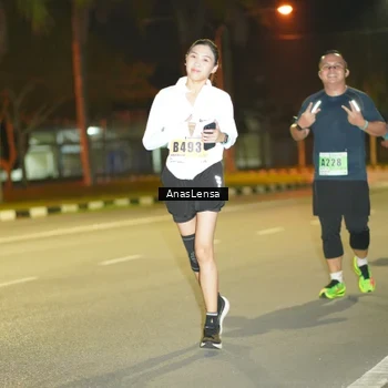 Runner Photo 8796200