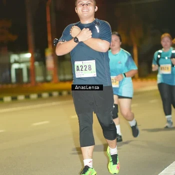 Runner Photo 8796204
