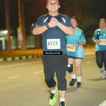 Runner Photo 8796206