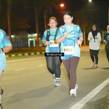 Runner Photo 8796223