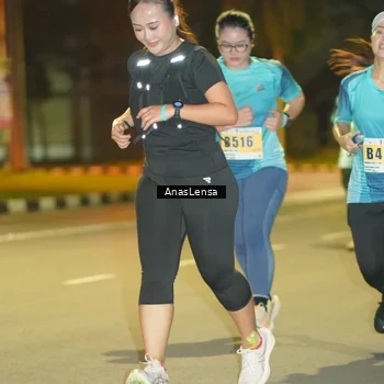Runner Photo 8796228
