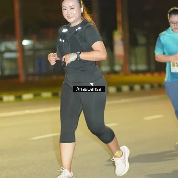 Runner Photo 8796238