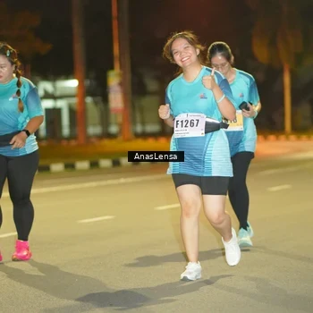 Runner Photo 8796256