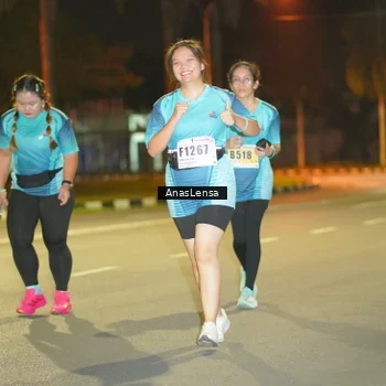 Runner Photo 8796259