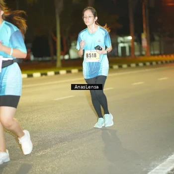 Runner Photo 8796262