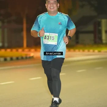 Runner Photo 8796282