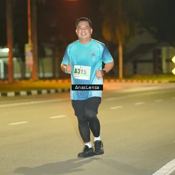 Runner Photo 8796292