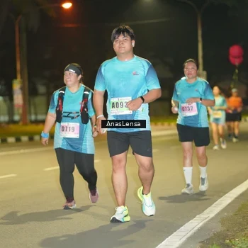 Runner Photo 8796316