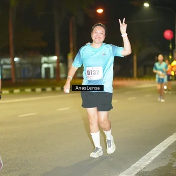 Runner Photo 8796320