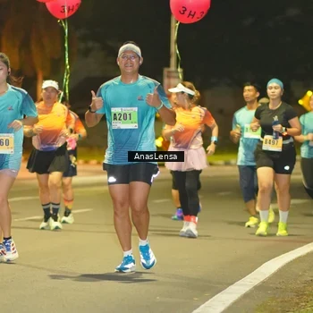 Runner Photo 8796328