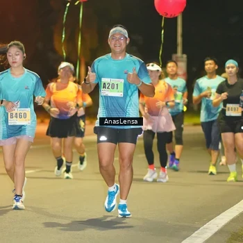 Runner Photo 8796330