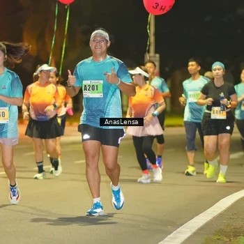 Runner Photo 8796334