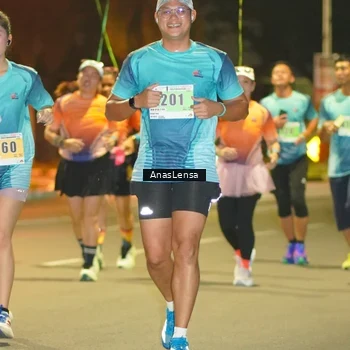 Runner Photo 8796336