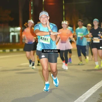 Runner Photo 8796351