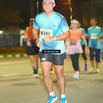 Runner Photo 8796356