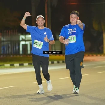 Runner Photo 8796399