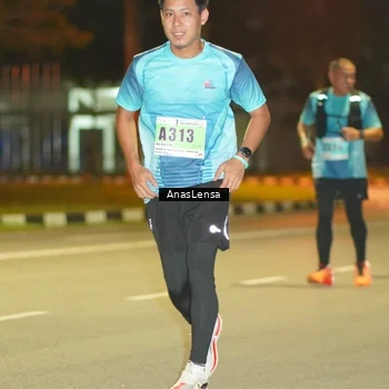 Runner Photo 8796407