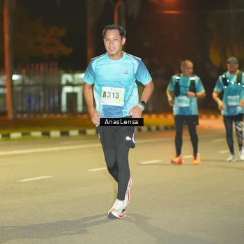 Runner Photo 8796408