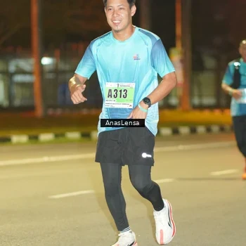 Runner Photo 8796413