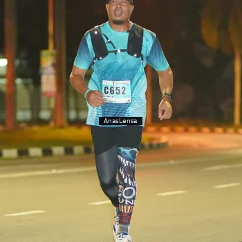 Runner Photo 8796414