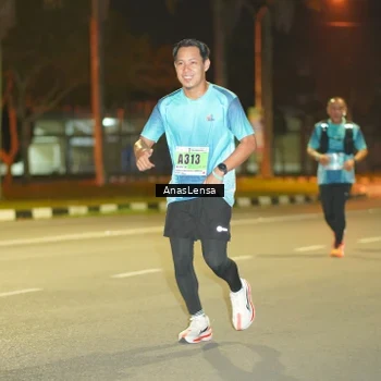Runner Photo 8796418