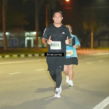 Runner Photo 8796430