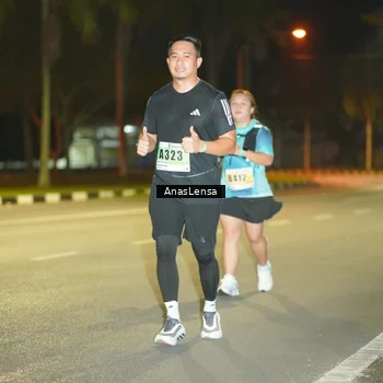 Runner Photo 8796434