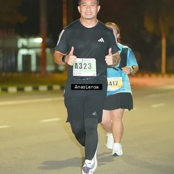 Runner Photo 8796435