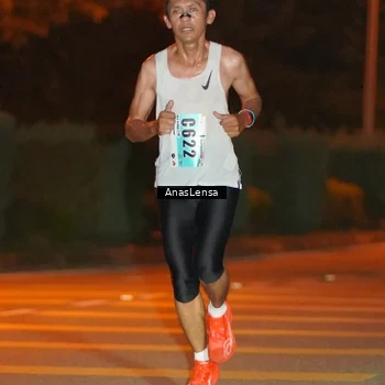 Runner Photo 8796471