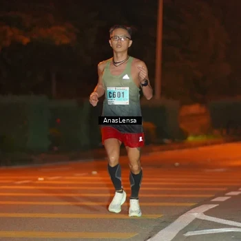 Runner Photo 8796490