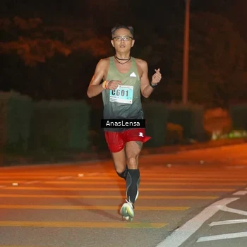 Runner Photo 8796491