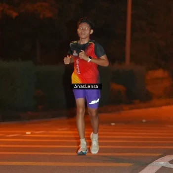 Runner Photo 8796501