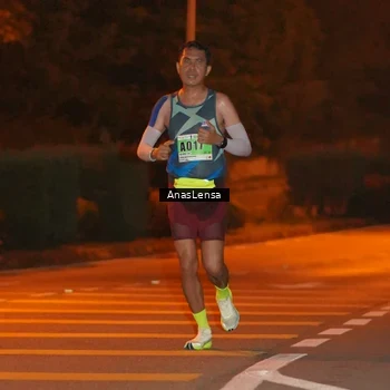 Runner Photo 8796502