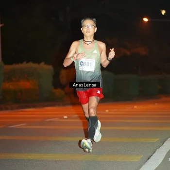 Runner Photo 8796503