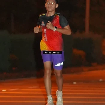 Runner Photo 8796506