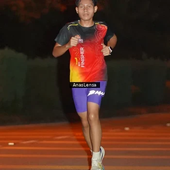 Runner Photo 8796510