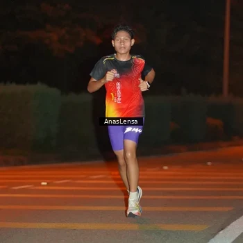 Runner Photo 8796512