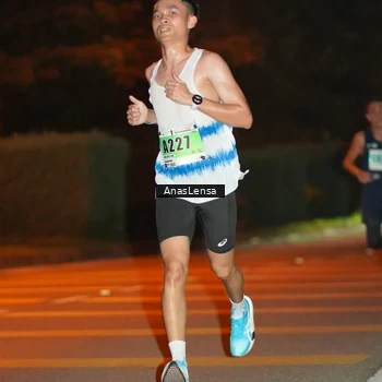 Runner Photo 8796523