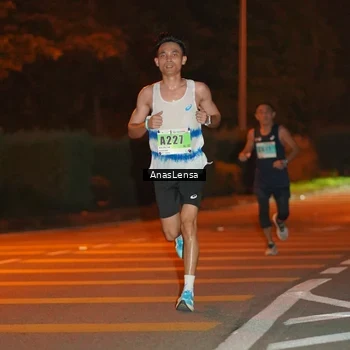 Runner Photo 8796526