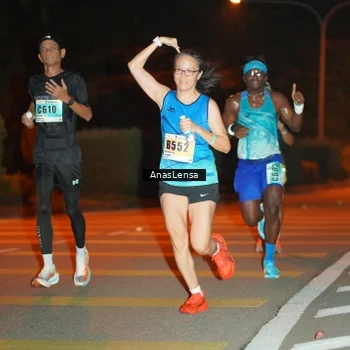 Runner Photo 8796561