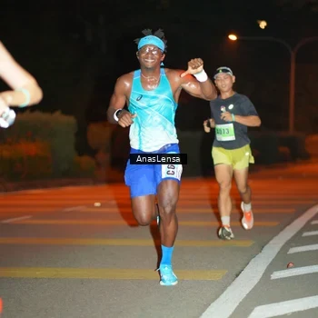 Runner Photo 8796566