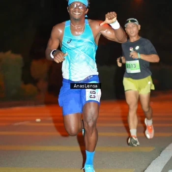 Runner Photo 8796568