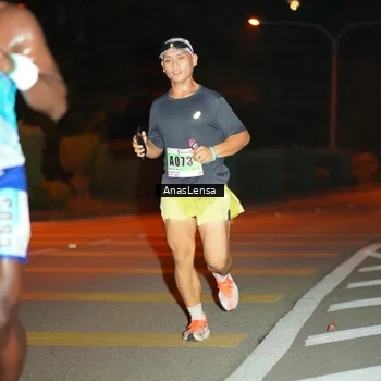 Runner Photo 8796571