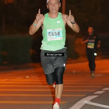 Runner Photo 8796574