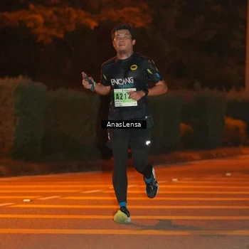 Runner Photo 8796580