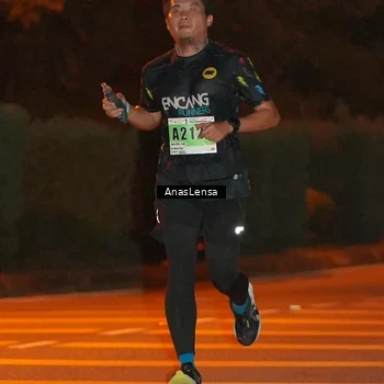 Runner Photo 8796581